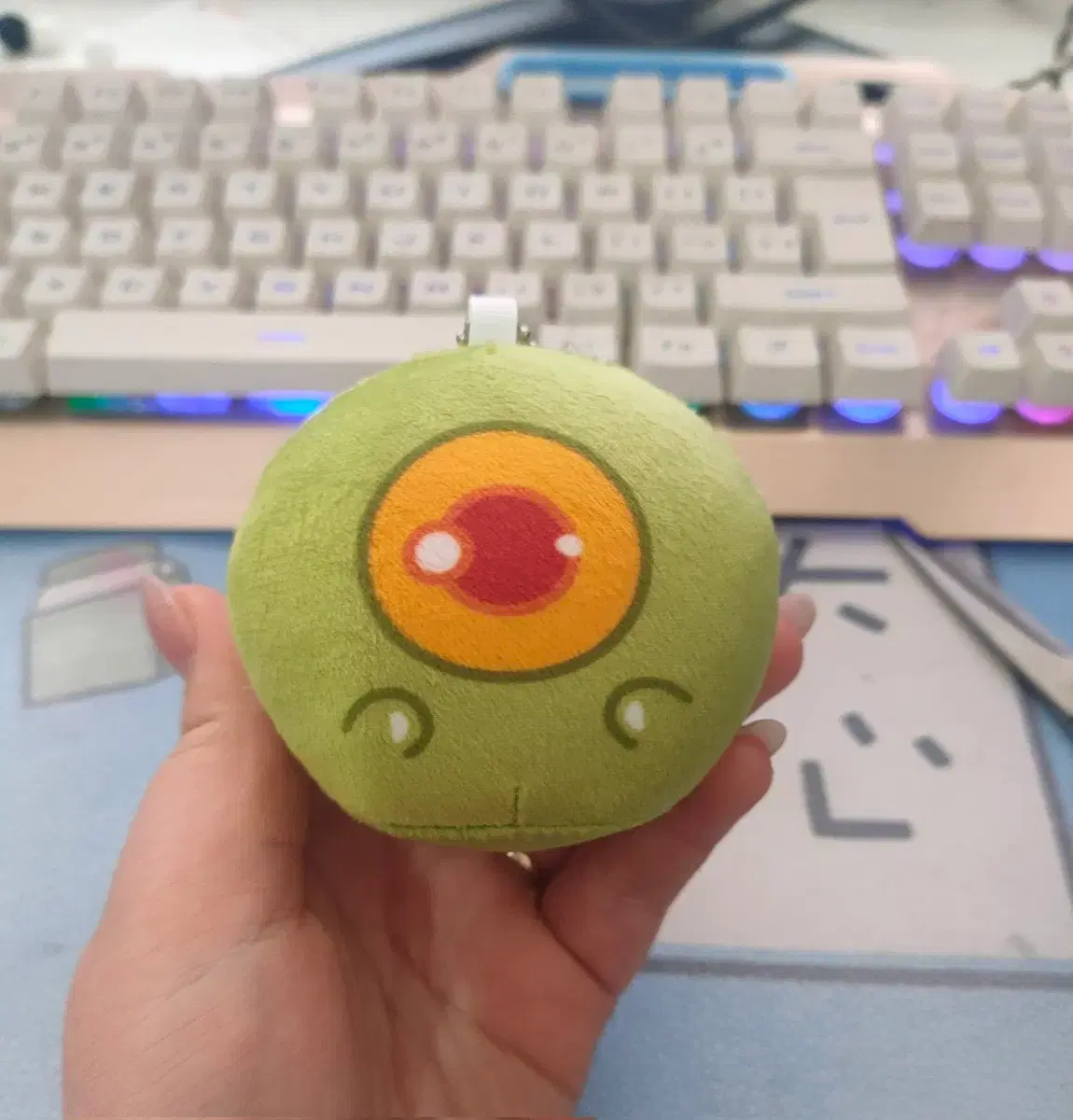 thumbnail-0